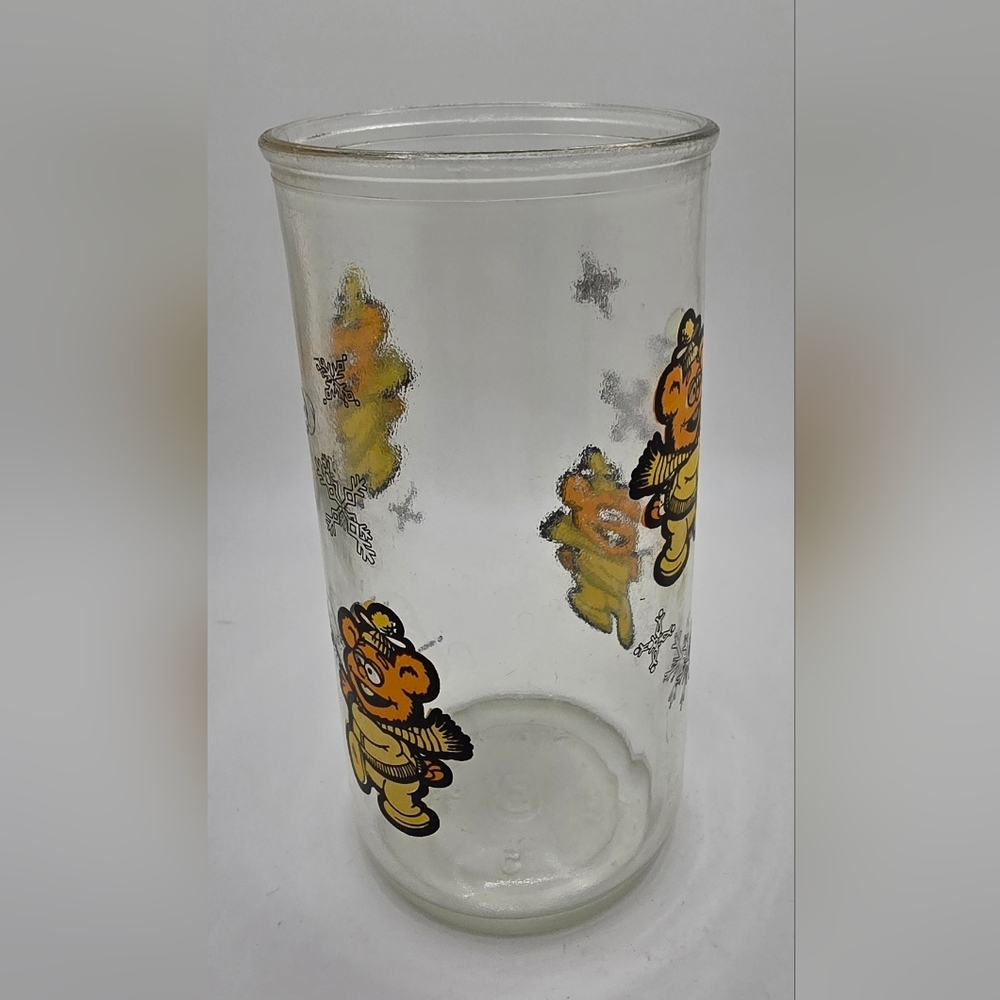 Muppet Babies Fozzie Bear Henson Associates Inc 1989 Vintage Glass Collector GUC - Picture 2 of 5
